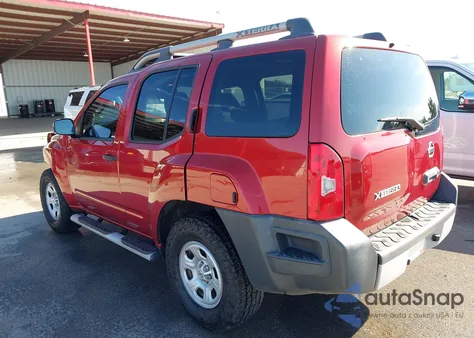 2015 Nissan Xterra X из США, поврежденный, VIN 5N1AN0NUXFN651936